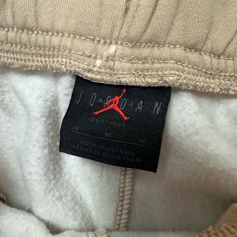 Jordan Artist Series by Parker Duncan Brooklyn Fleece Shorts Women’s Sz Medium - Picture 4 of 7